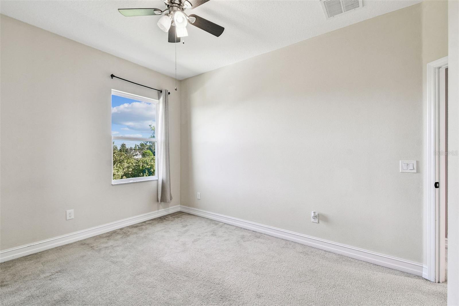 WATERGRASS CDD PH2 - Residential Lease