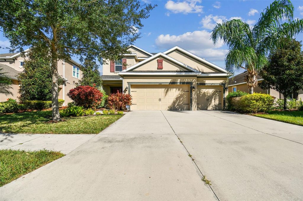 Photo of 33181 Shadow Branch Lane, Wesley Chapel, FL 33545 (MLS # TB8440538)