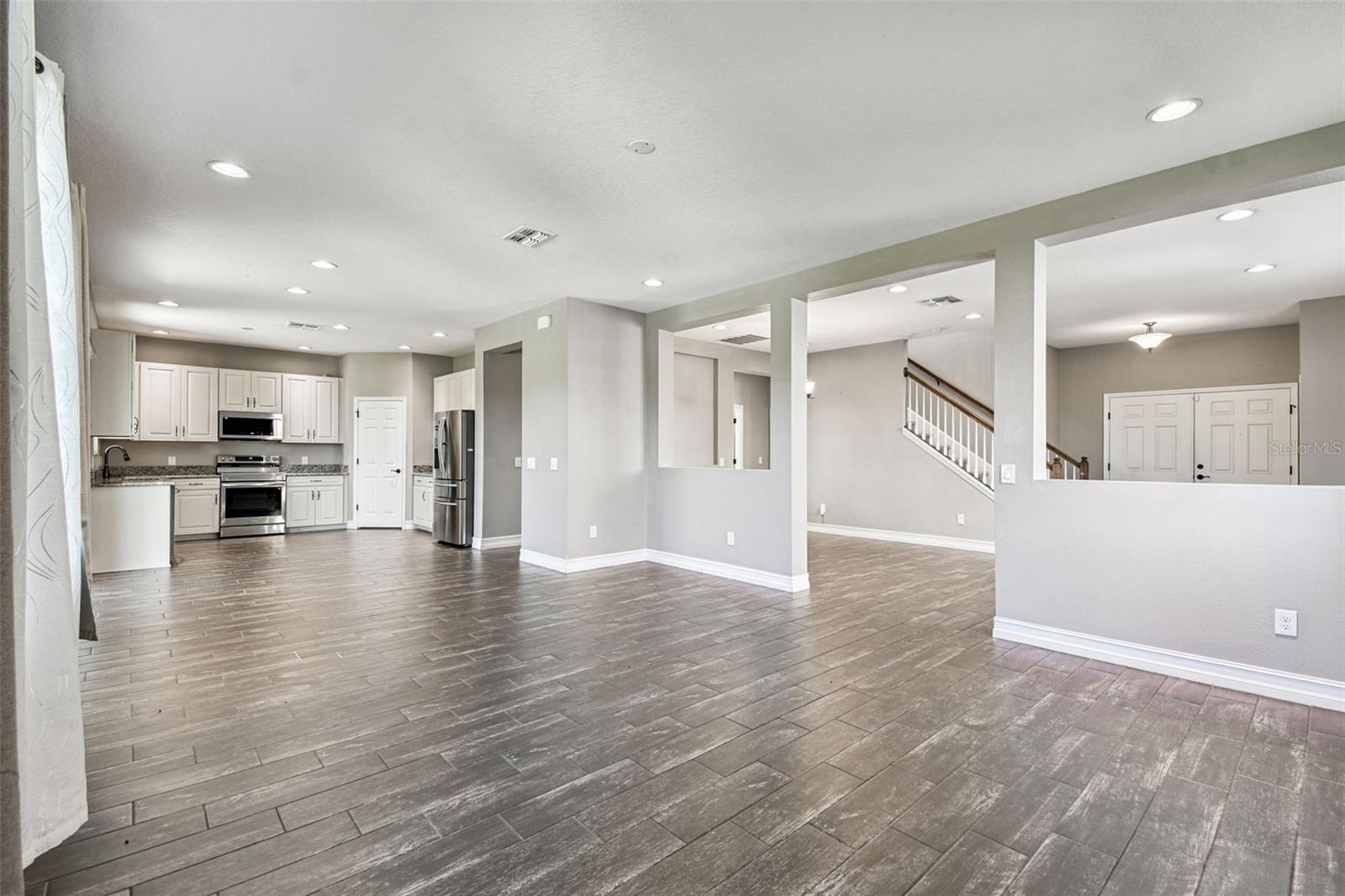 WATERGRASS CDD PH2 - Residential Lease