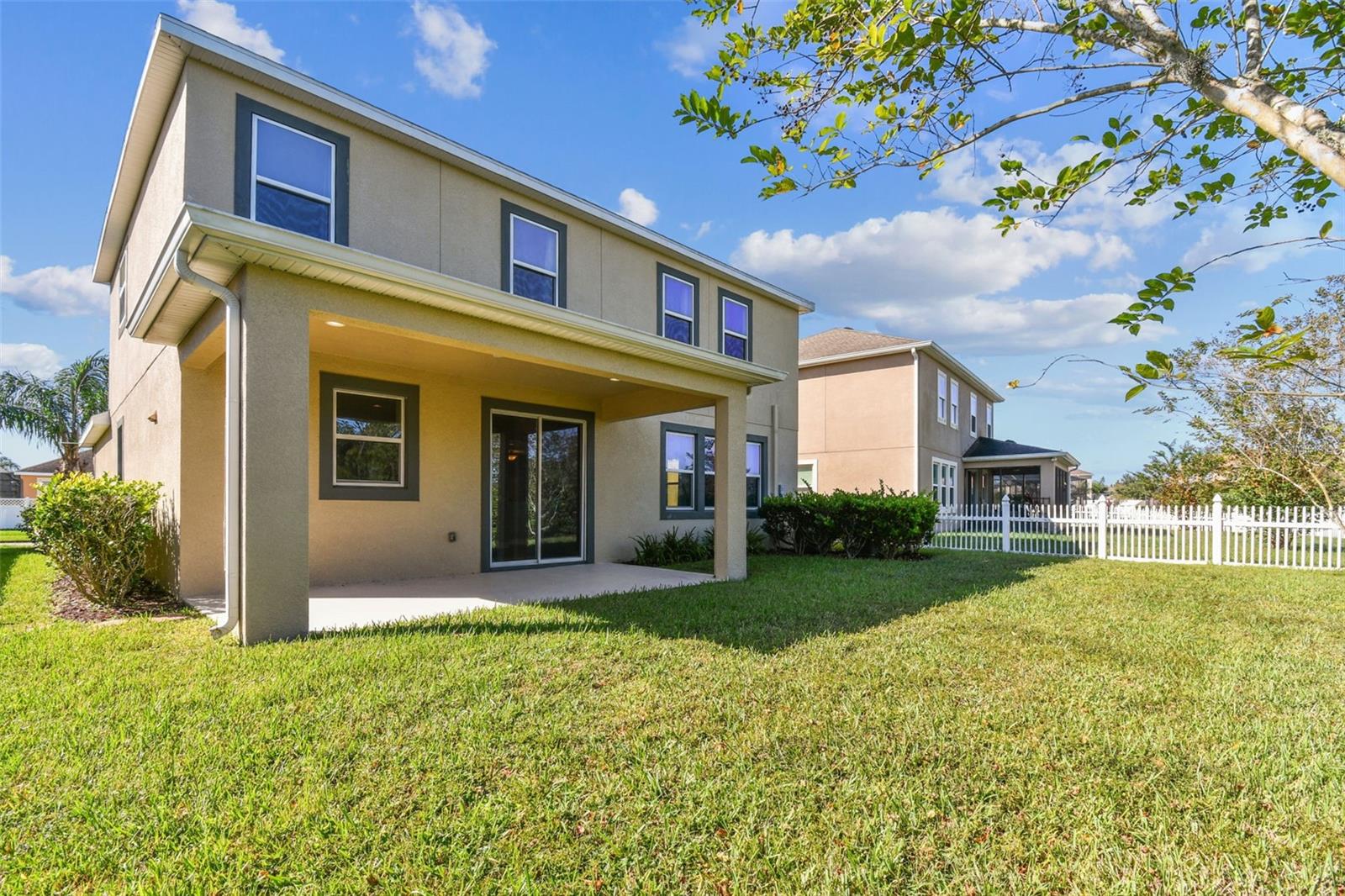 WATERGRASS CDD PH2 - Residential Lease