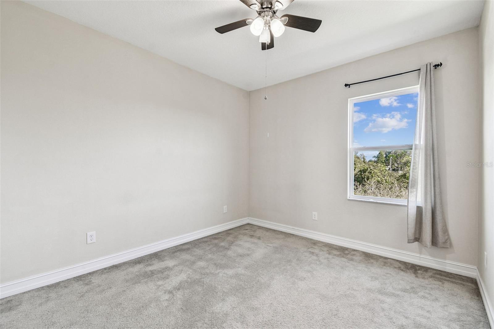 WATERGRASS CDD PH2 - Residential Lease