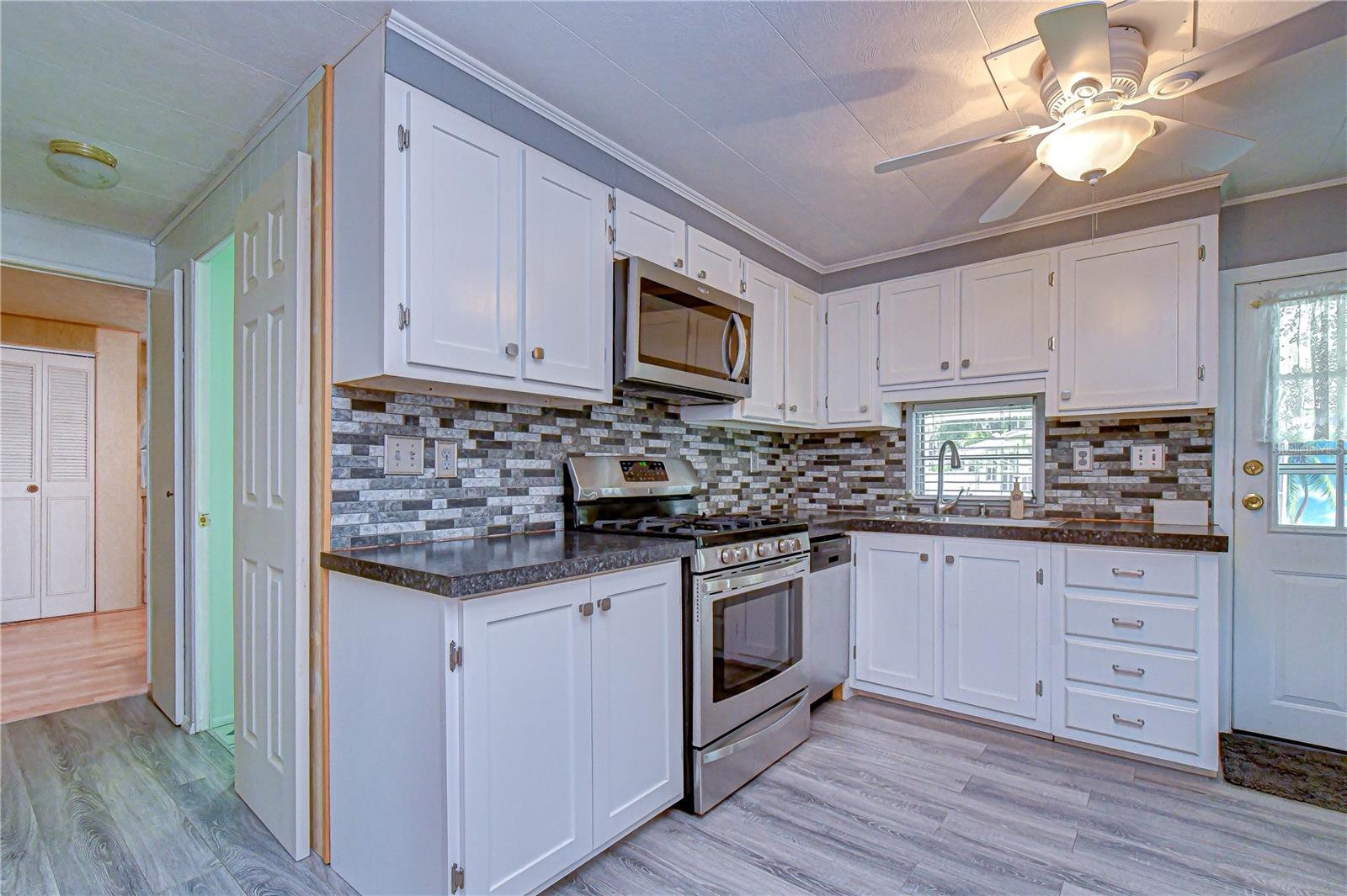 ZEPHYRHILLS COLONY CO - Residential