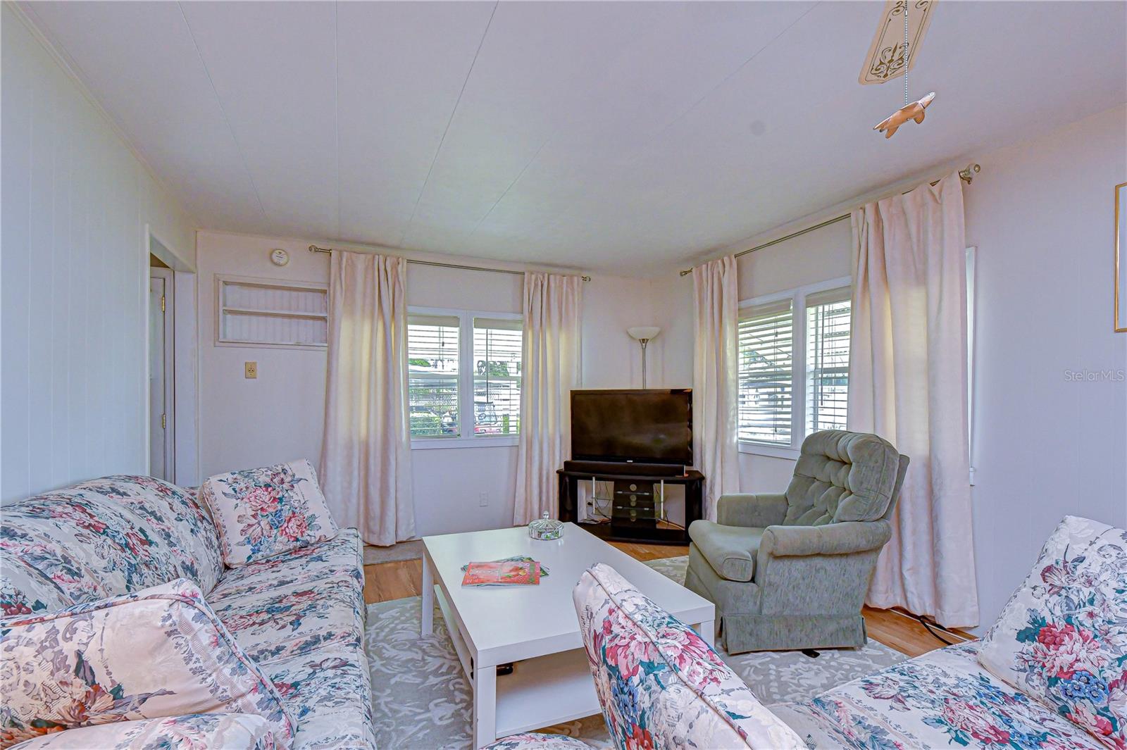 ZEPHYRHILLS COLONY CO - Residential