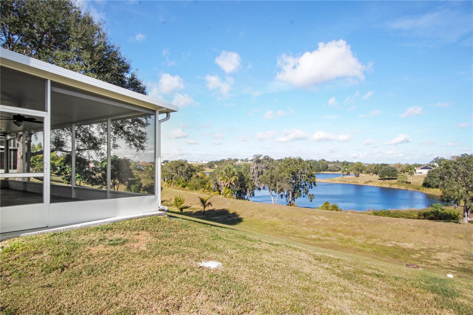 VISTA DEL LAGO PH 01 - Residential Lease