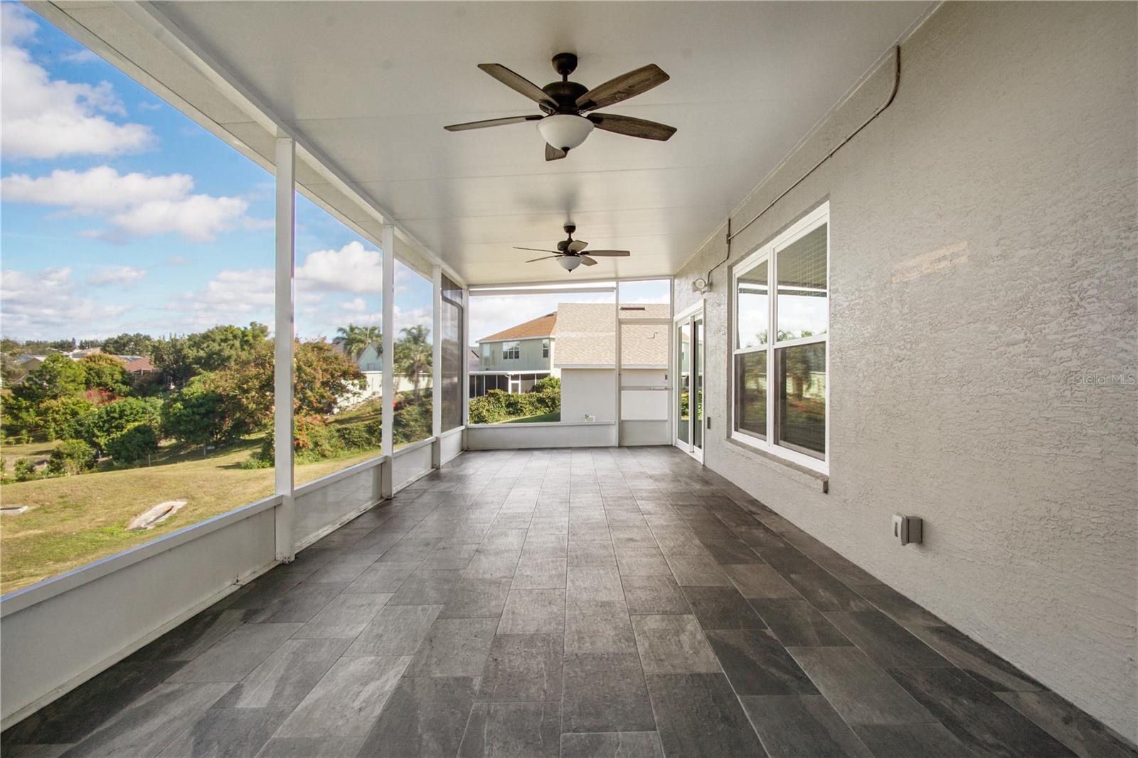 VISTA DEL LAGO PH 01 - Residential Lease