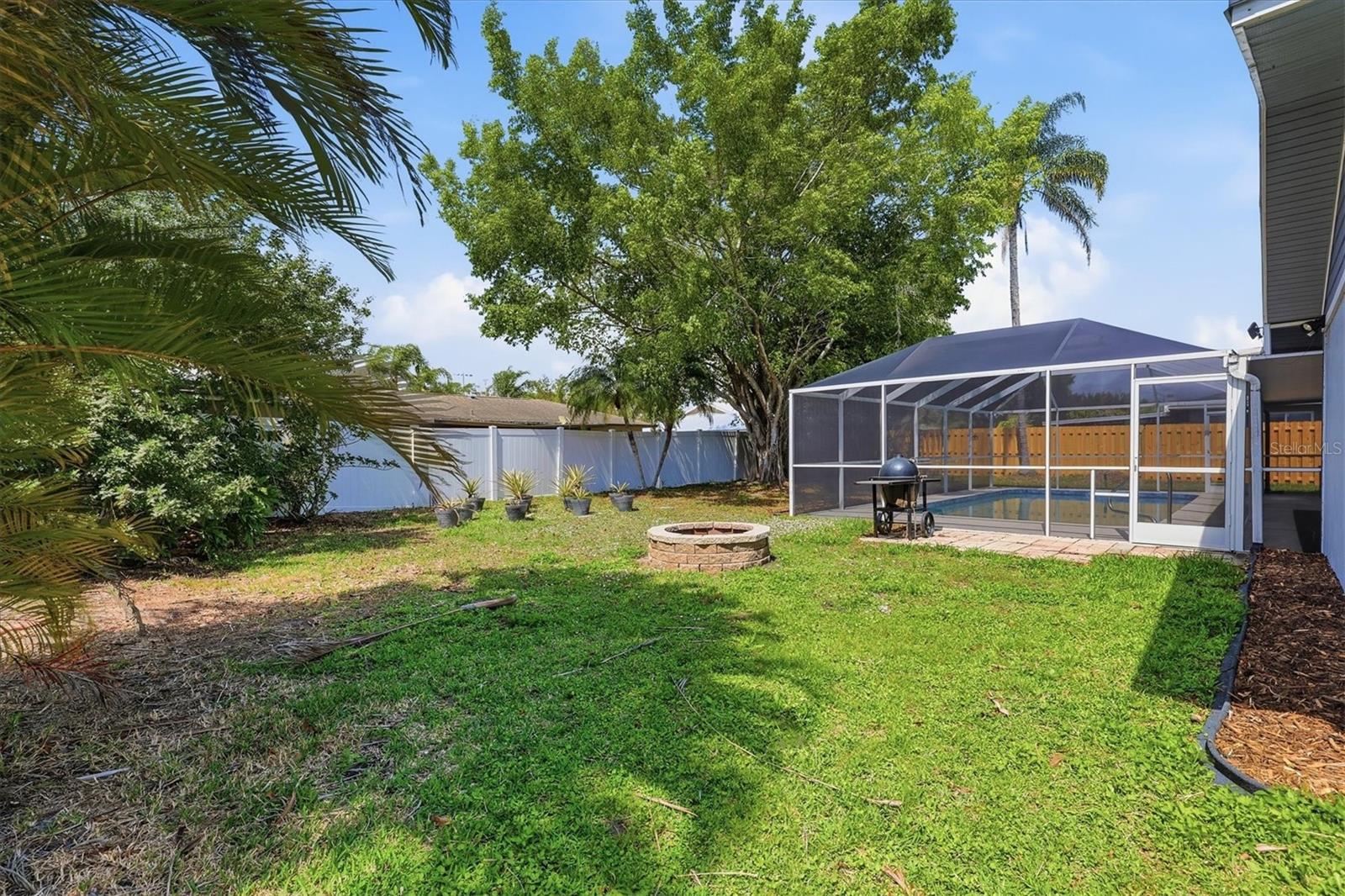 GEORGETOWNE - Residential