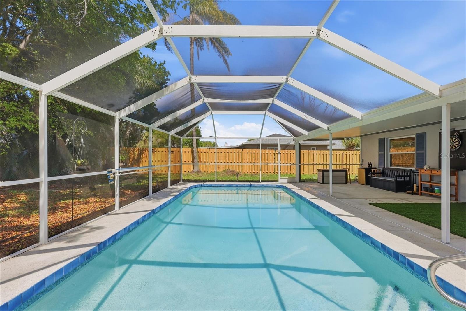 GEORGETOWNE - Residential