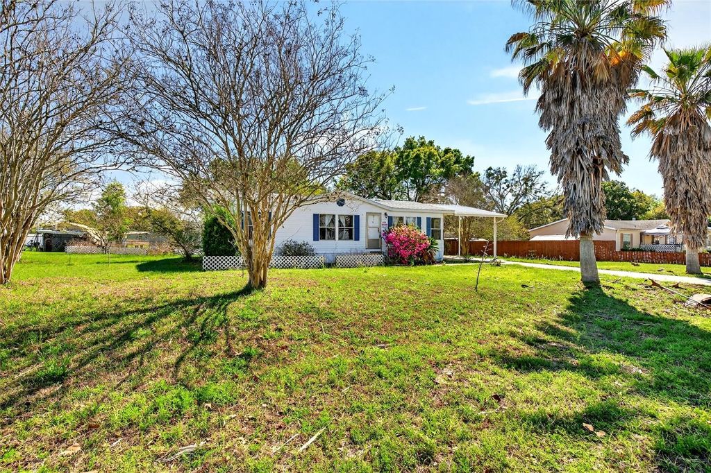 Photo of 6740 SW 84th Street, Ocala, FL 34476 (MLS # OM721260)