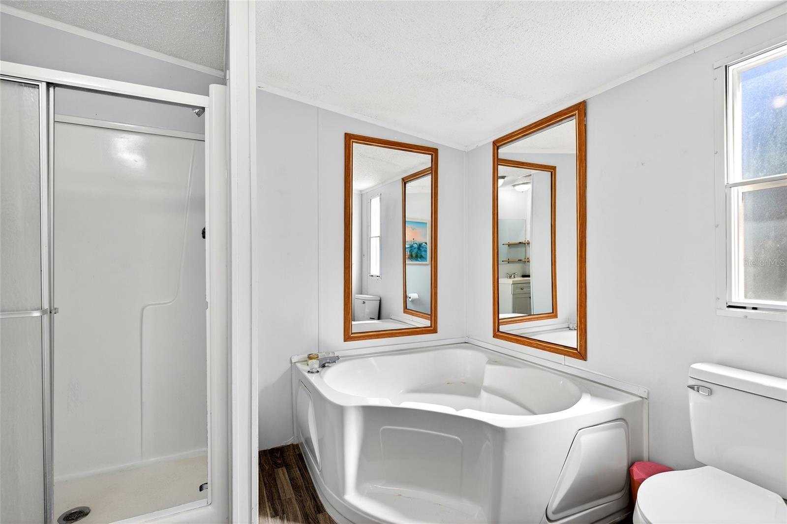 SUN COUNTRY ESTATE - Residential