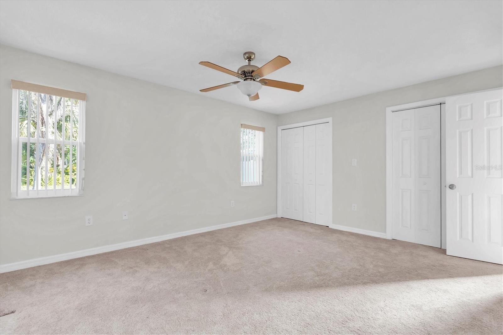 FAIRWAY ESTATES 8TH ADD - Residential