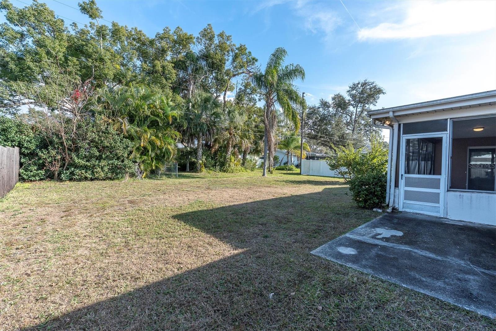 FAIRWAY ESTATES 8TH ADD - Residential