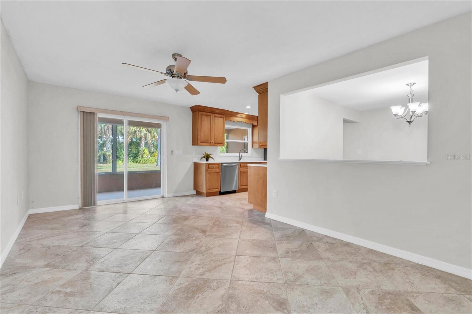 FAIRWAY ESTATES 8TH ADD - Residential