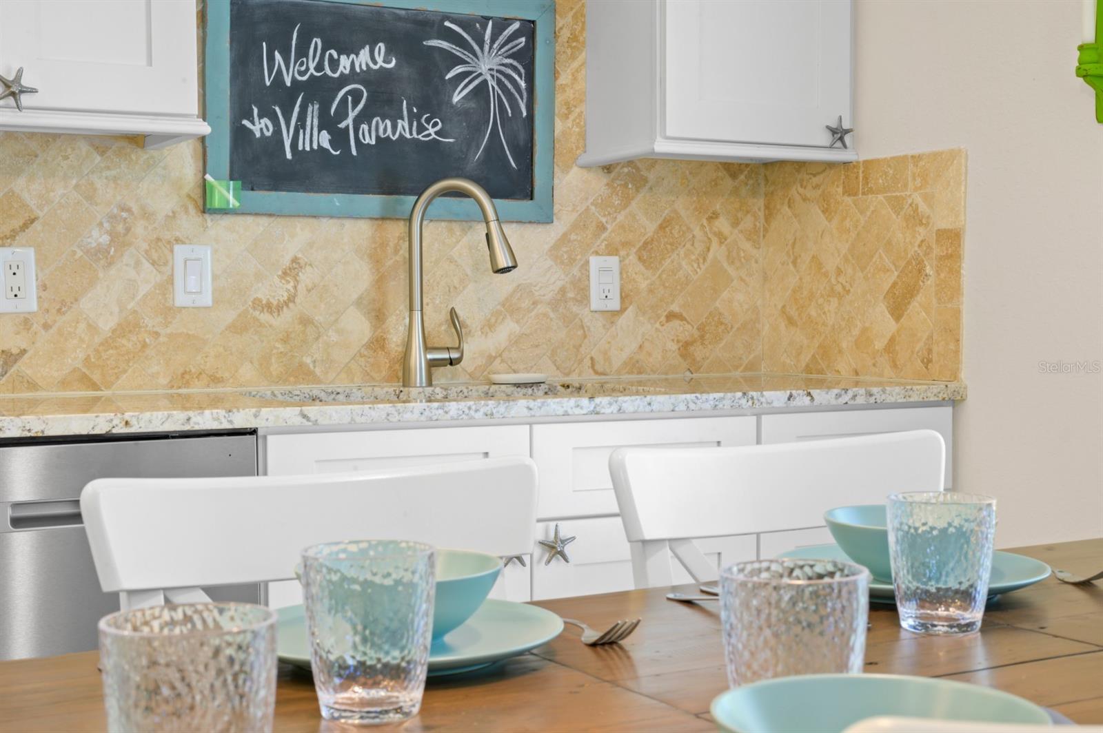 BAREFOOT BUNGALOWS - Residential