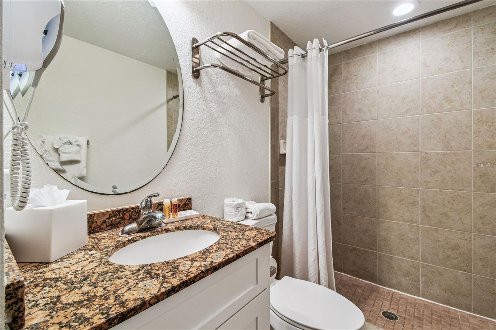 SUNSET VISTAS CONDO HOTEL ON THE GULF - Residential