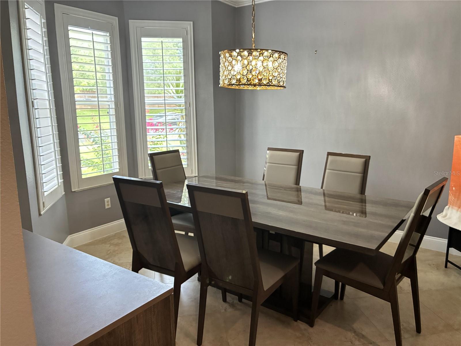 EKANA GREEN - Residential Lease