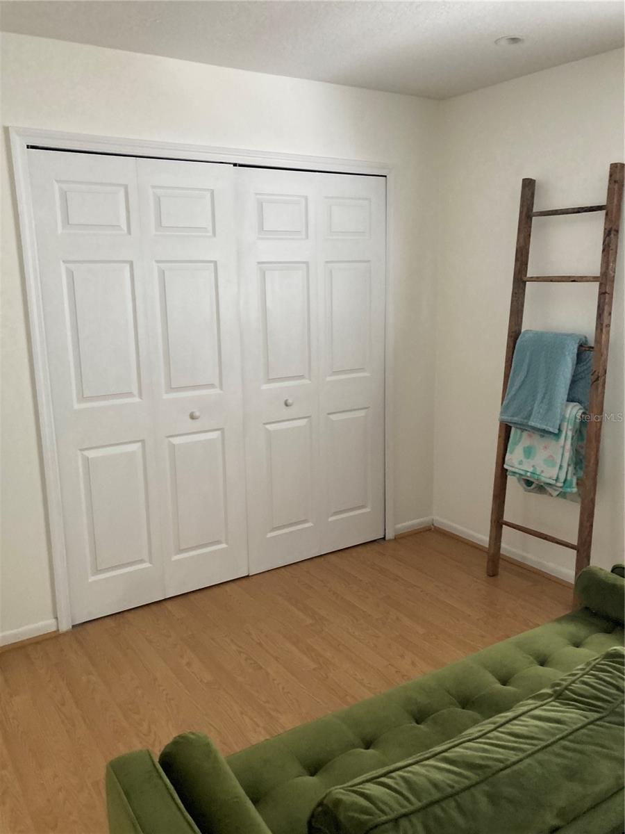 PARK LAKE ESTATES - Residential