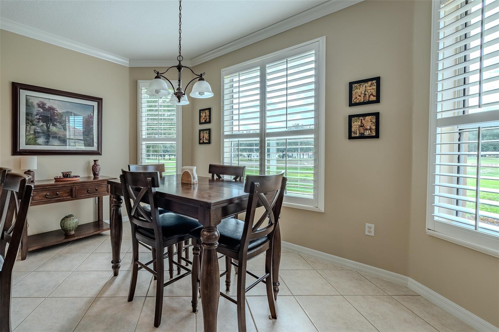 SUMMERGLEN - Residential