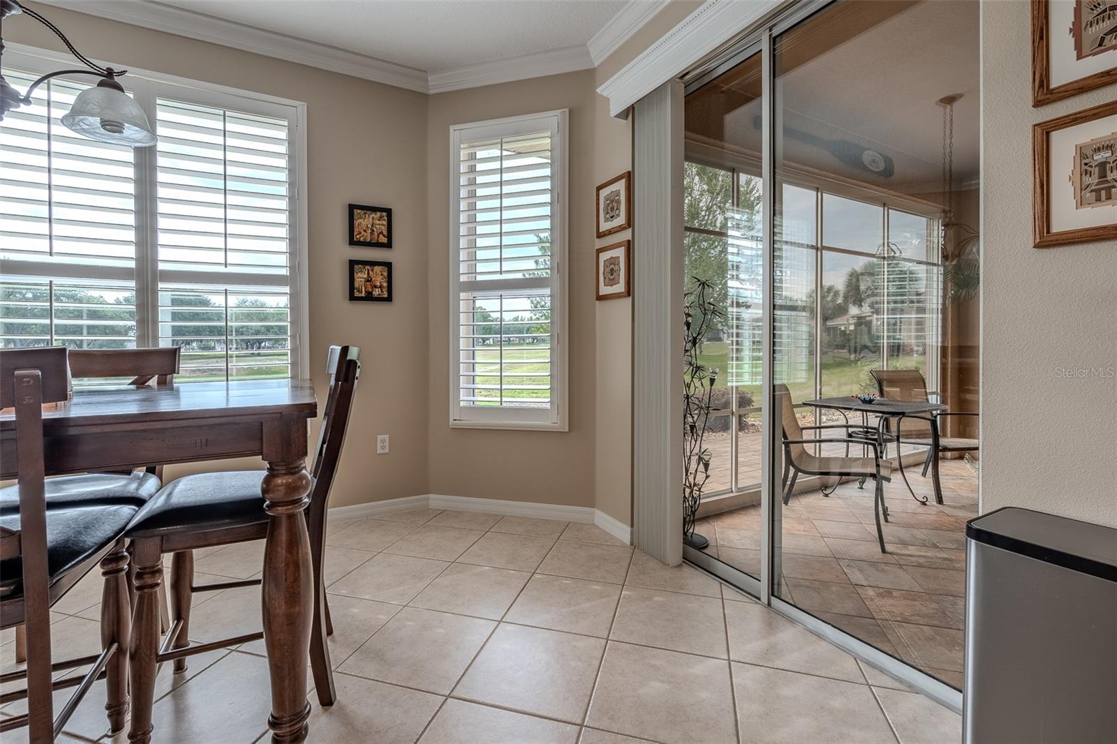SUMMERGLEN - Residential