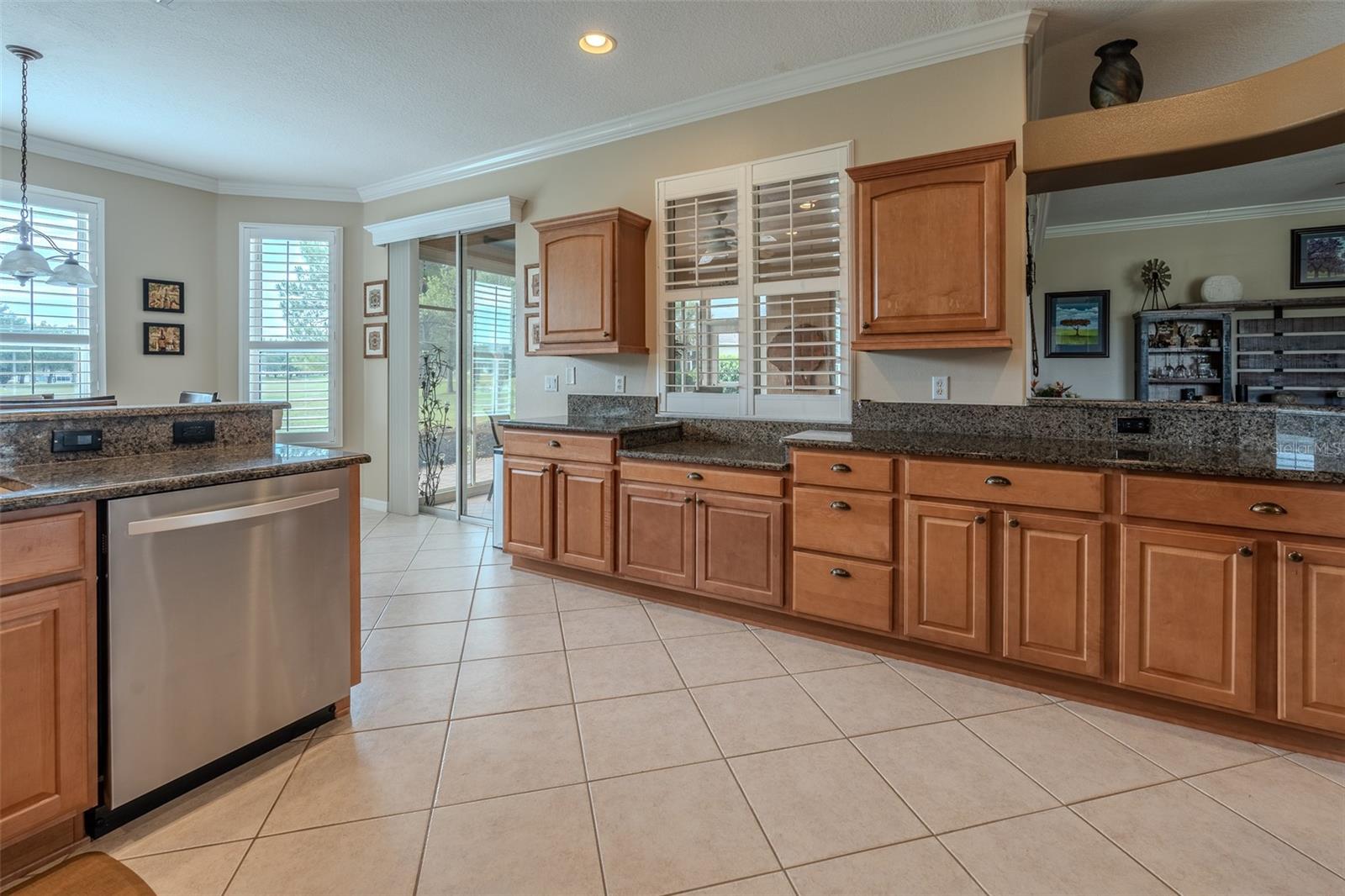 SUMMERGLEN - Residential