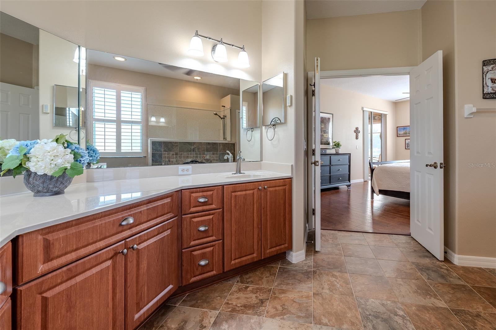 SUMMERGLEN - Residential
