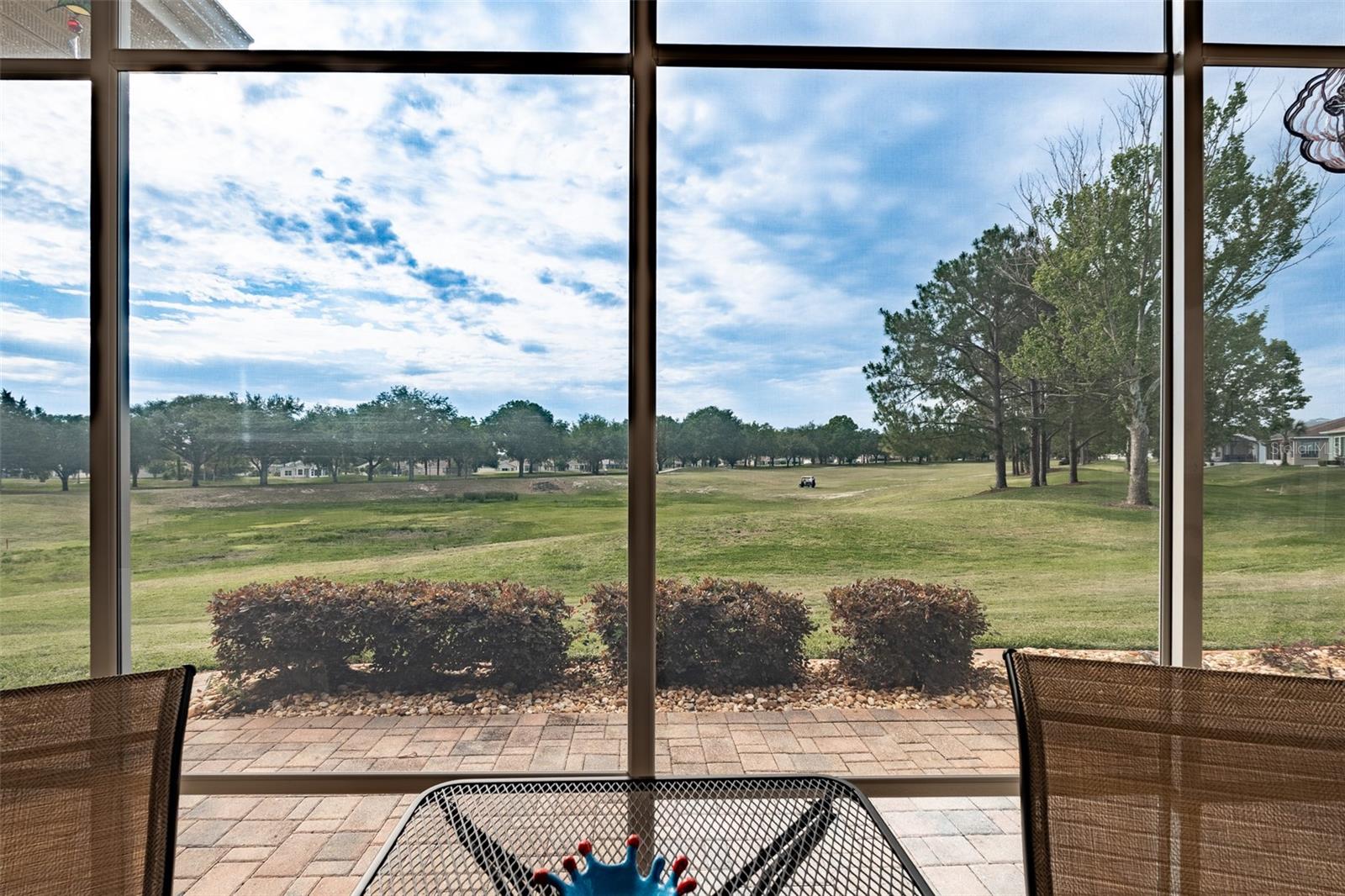 SUMMERGLEN - Residential