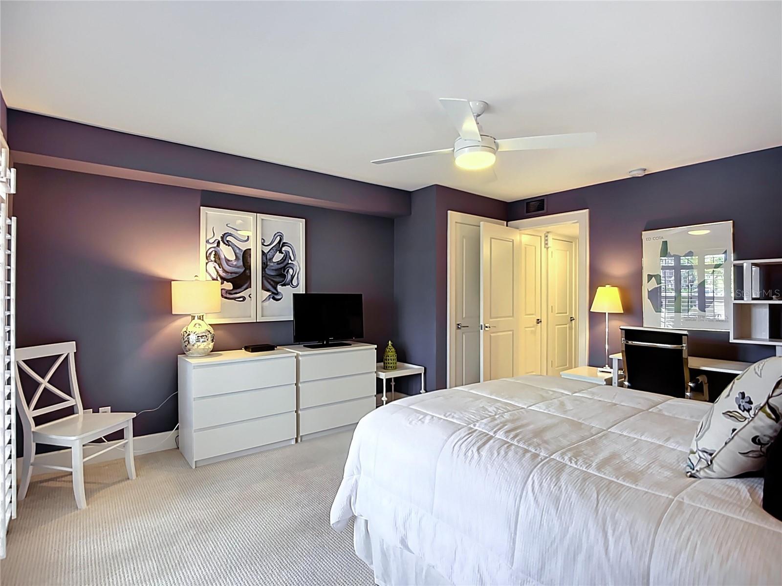 WESTBAY POINT & MOORINGS III - Residential