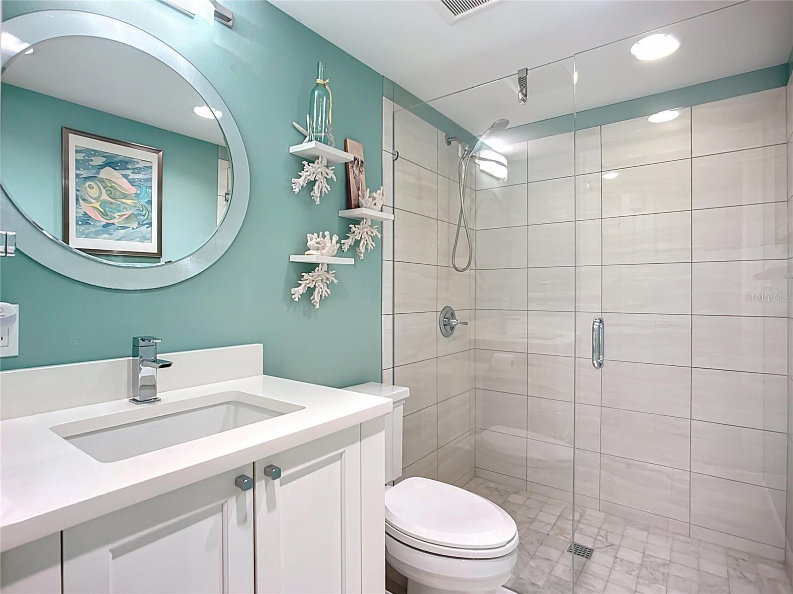 WESTBAY POINT & MOORINGS III - Residential