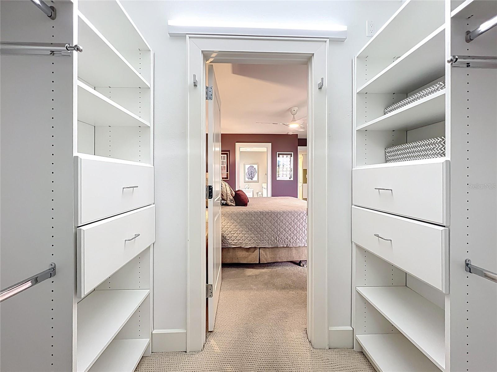 WESTBAY POINT & MOORINGS III - Residential