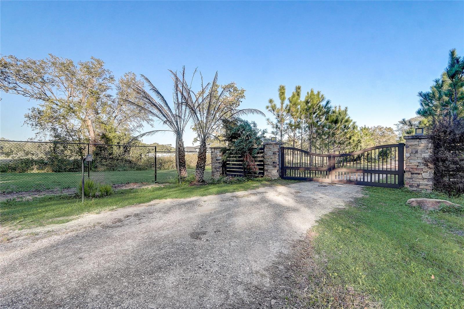 MULBERRY ACRES - Land
