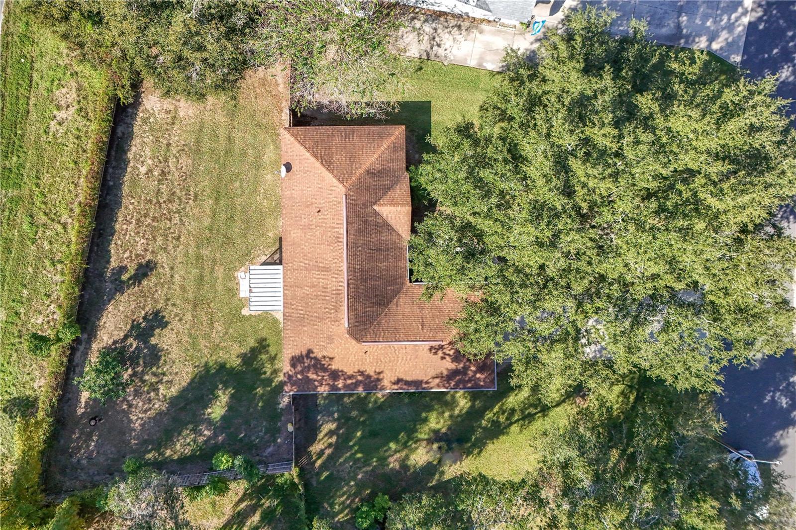 EUSTIS LAKE YALE LANDING ADD 01 TR A & B - Residential