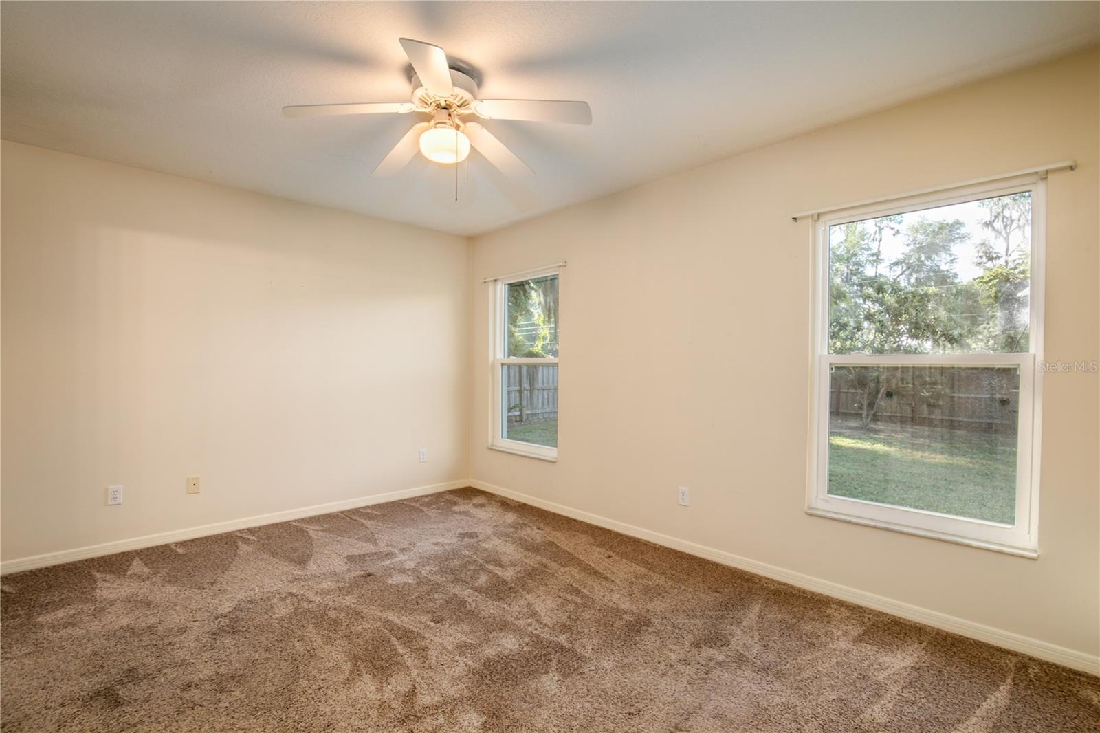 EUSTIS LAKE YALE LANDING ADD 01 TR A & B - Residential