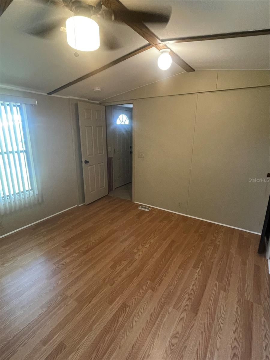 PINE GROVE PARK - Residential