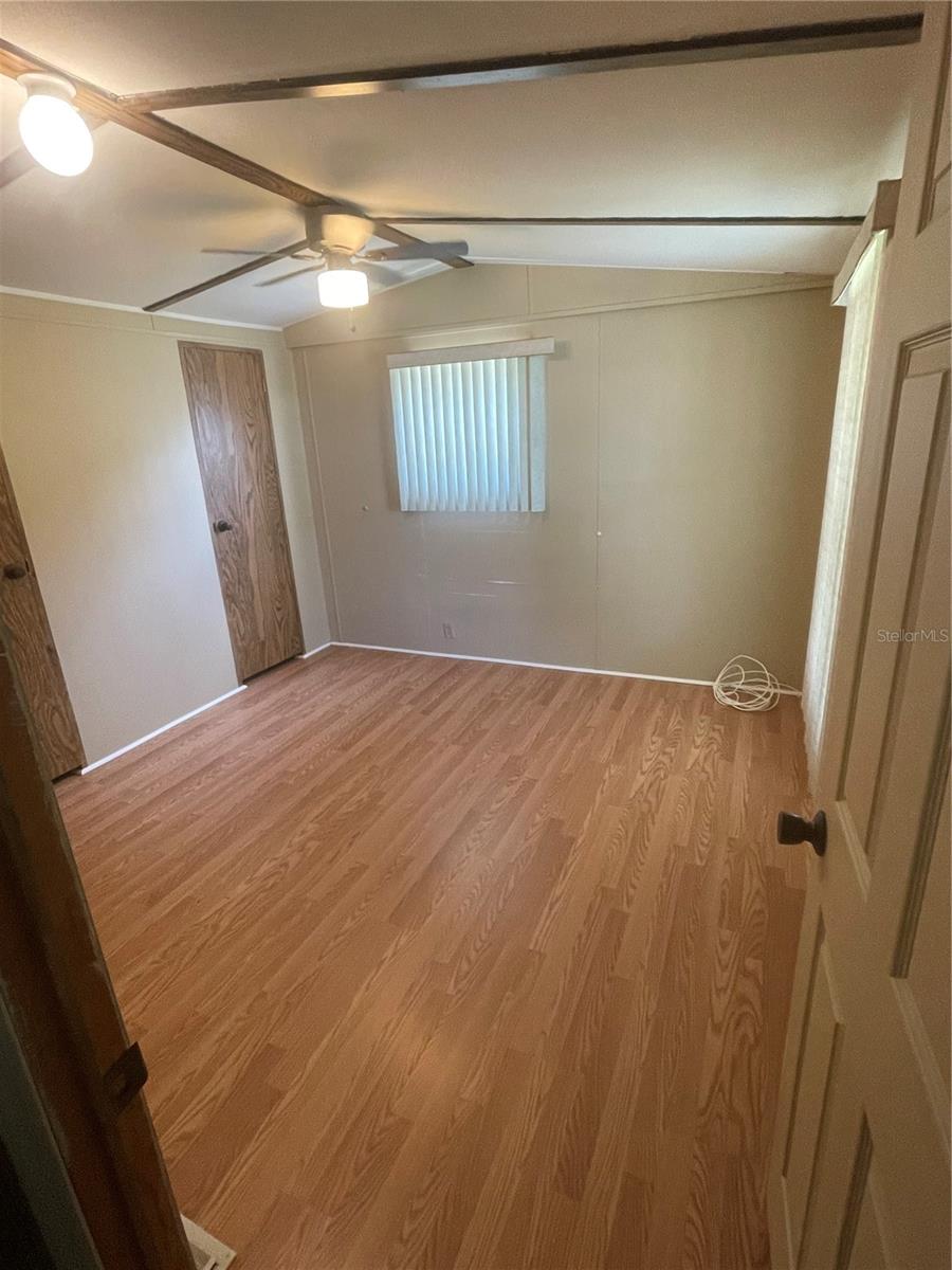 PINE GROVE PARK - Residential