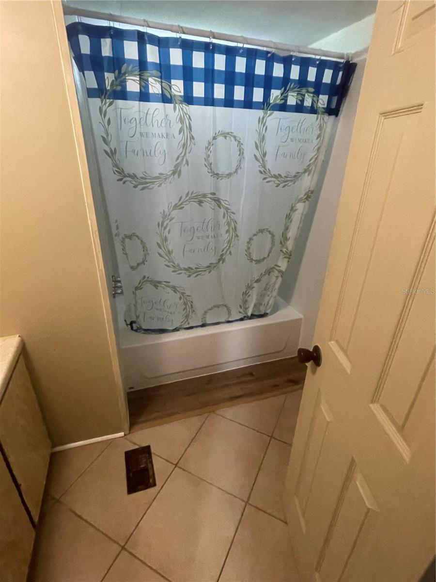 PINE GROVE PARK - Residential