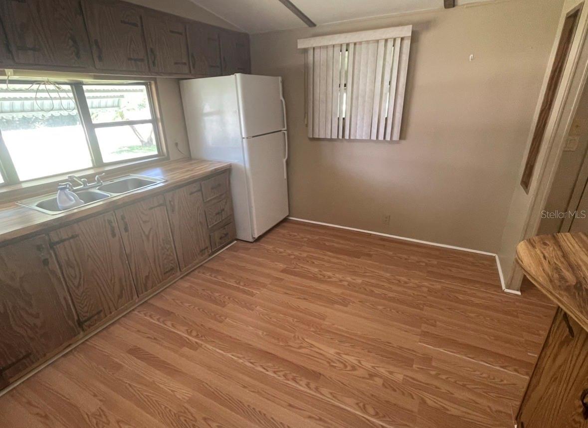 PINE GROVE PARK - Residential