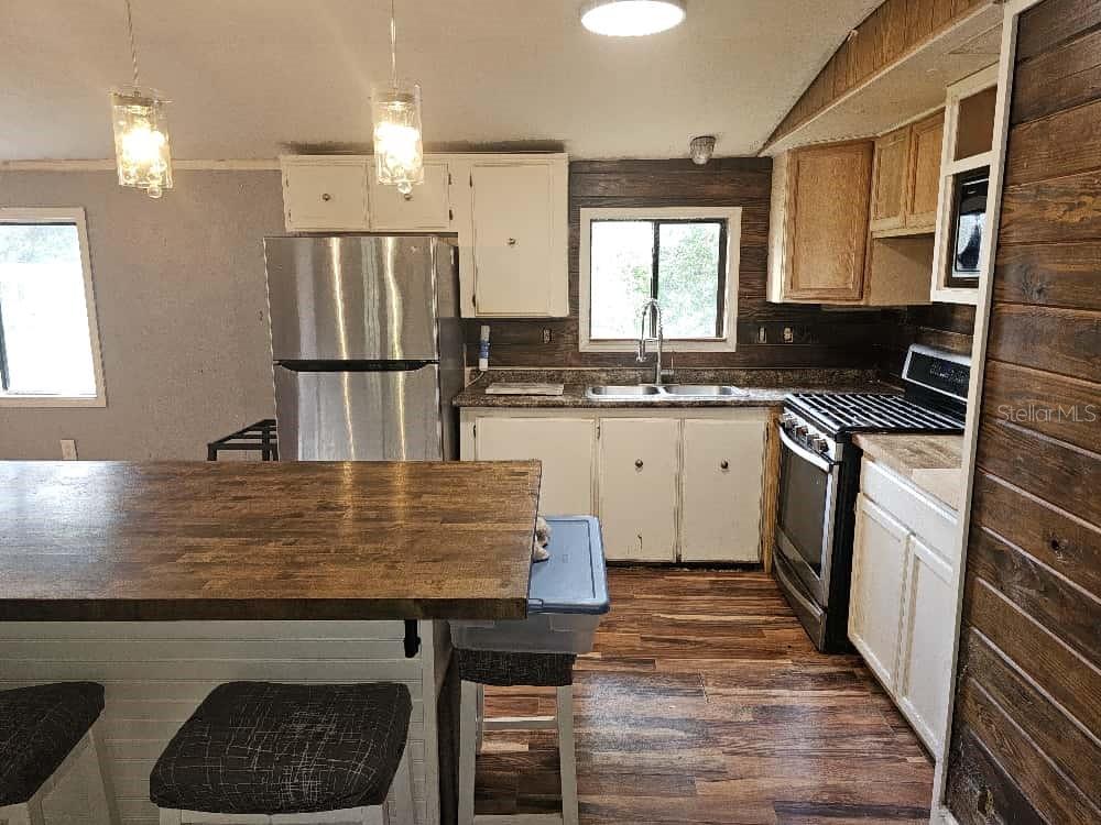 LAKE WEIR HEIGHTS - Residential