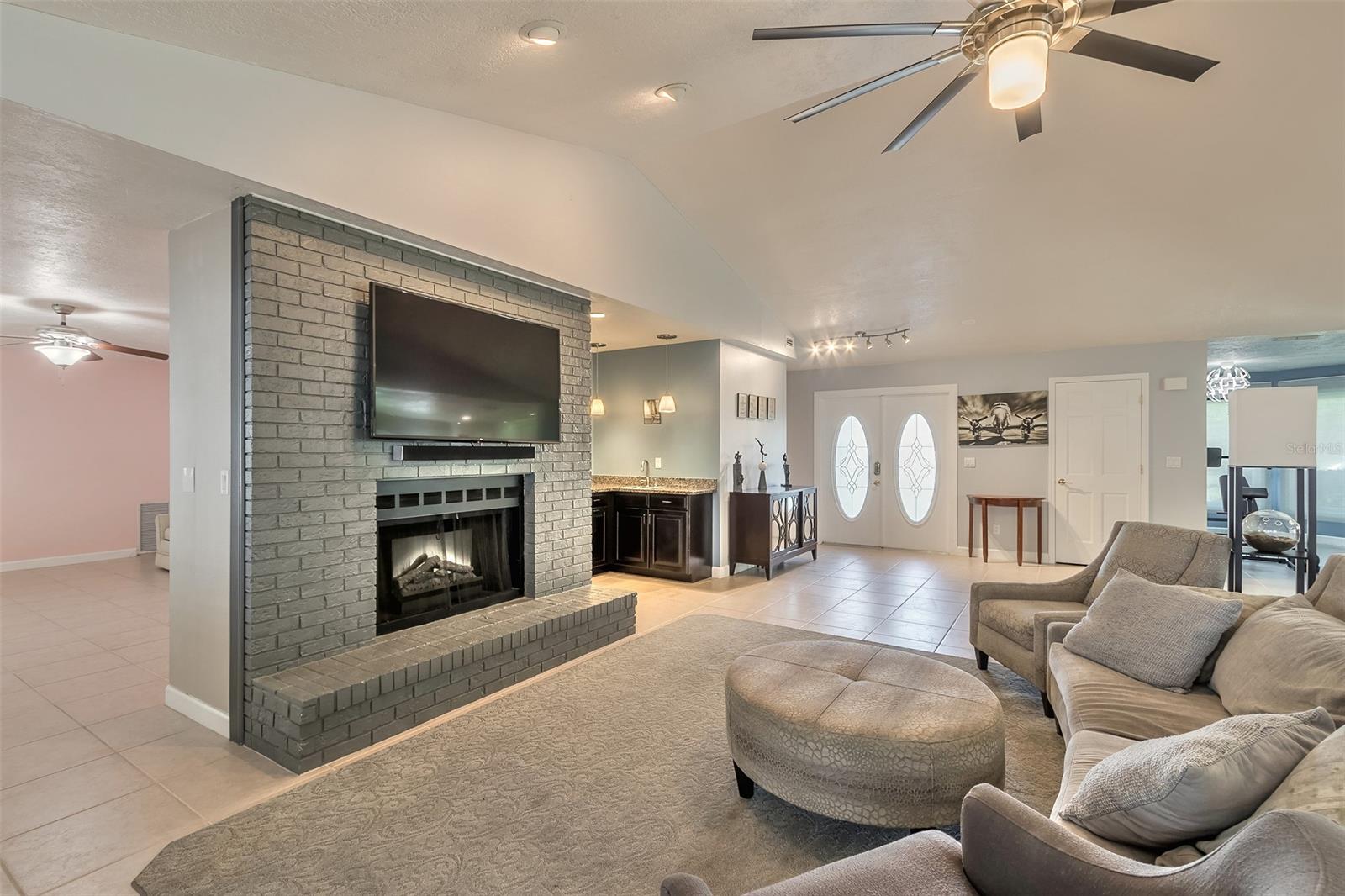 Spruce Creek Unit 02D - Residential