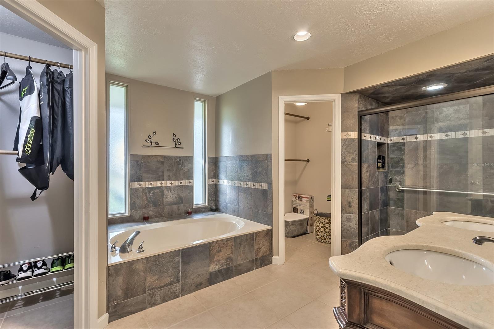 Spruce Creek Unit 02D - Residential