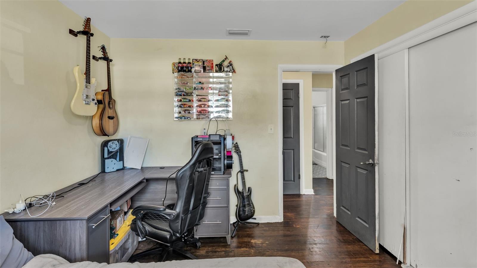 INTERLACHEN HEIGHTS - Residential