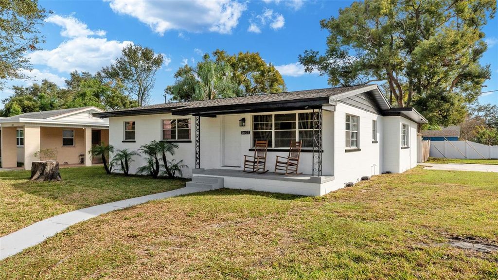 Photo of 1603 Skinner Street, Lakeland, FL 33801 (MLS # L4958560)