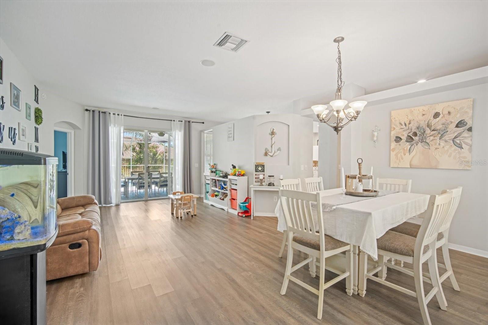 1801 VISTA RIVER DRIVE