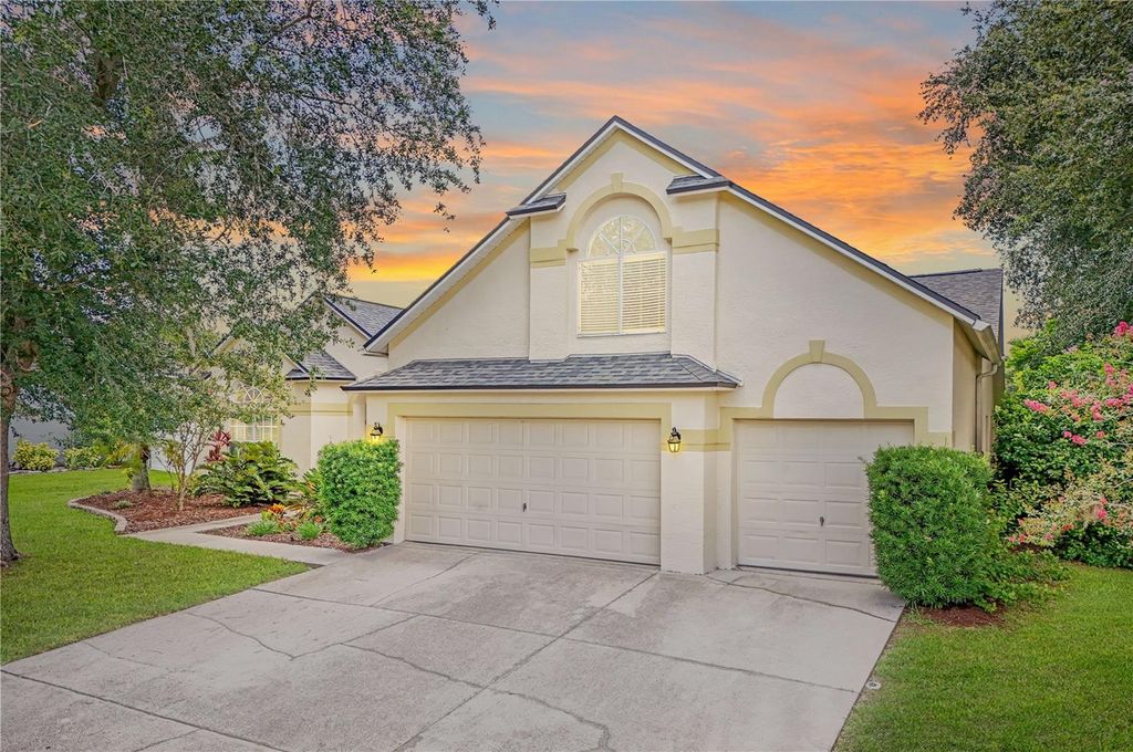 Photo of 1801 Vista River Drive, Valrico, FL 33596 (MLS # TB8407784)