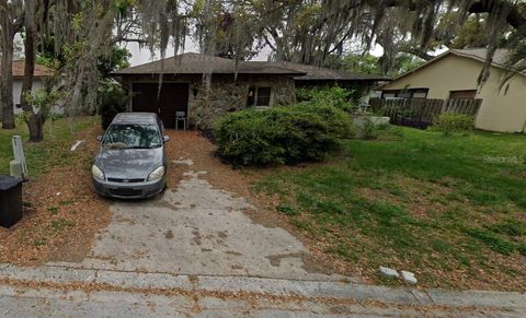 A home in PORT RICHEY