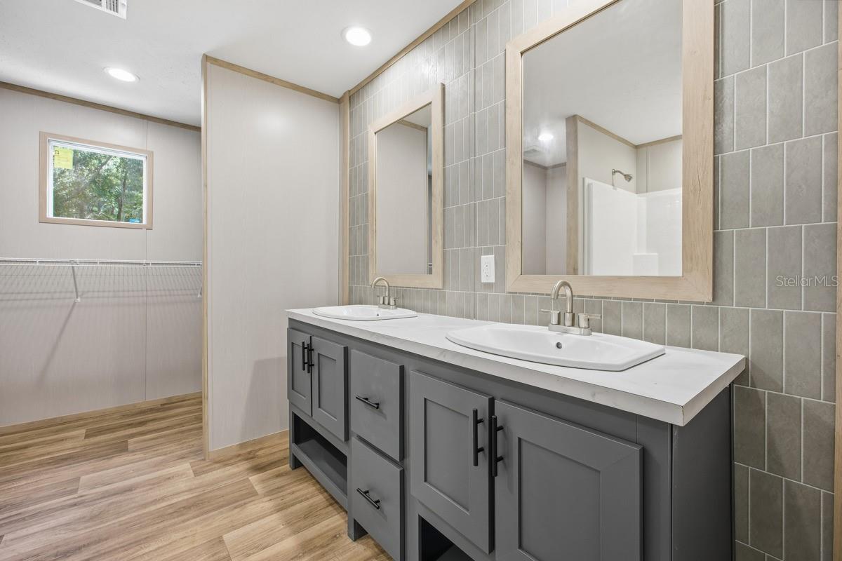 FELLOWSHIP ACRES - Residential