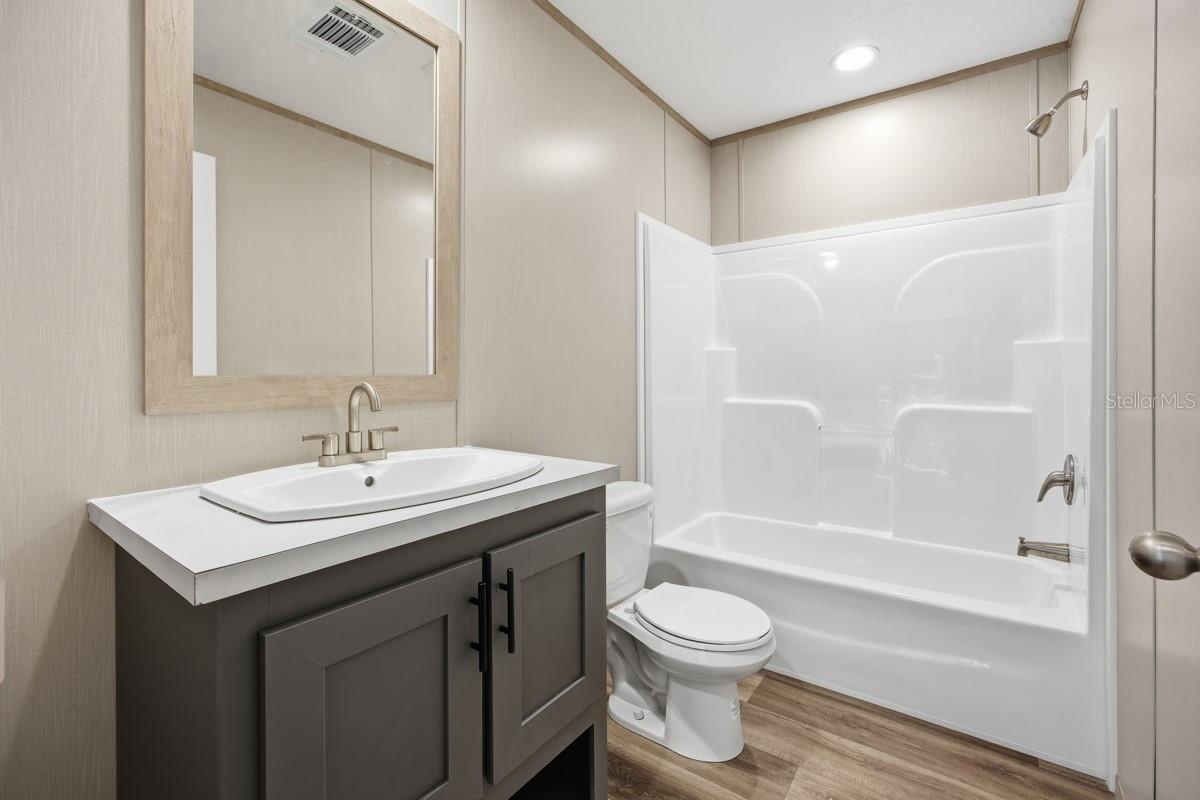 FELLOWSHIP ACRES - Residential