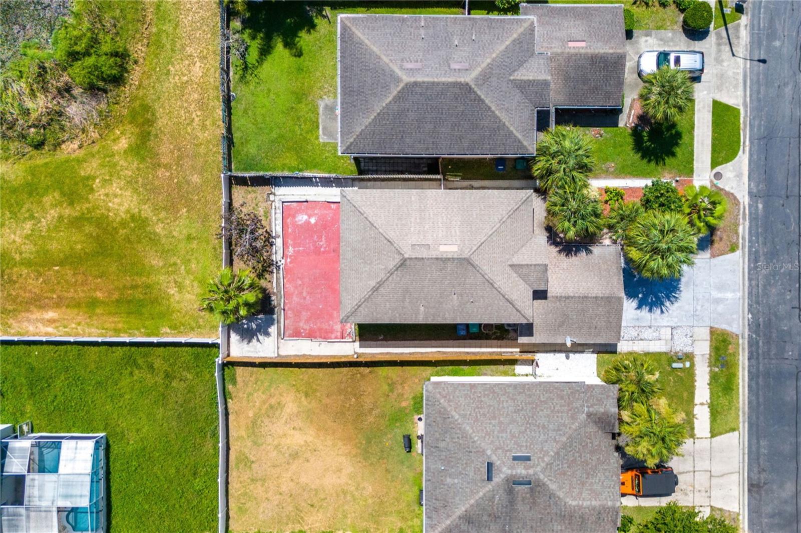 1304 TIMBERBEND CIRCLE