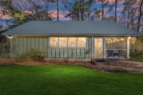 Tiny photo for 10801 SW 185th Terrace, Dunnellon, FL 34432 (MLS # TB8418268)