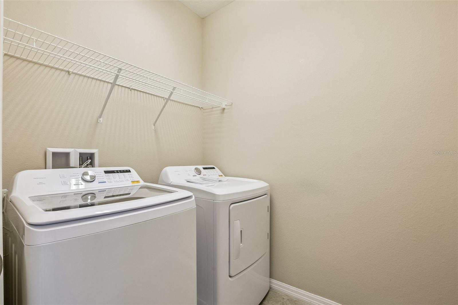 SPRING LAKE RESERVE - Residential Lease