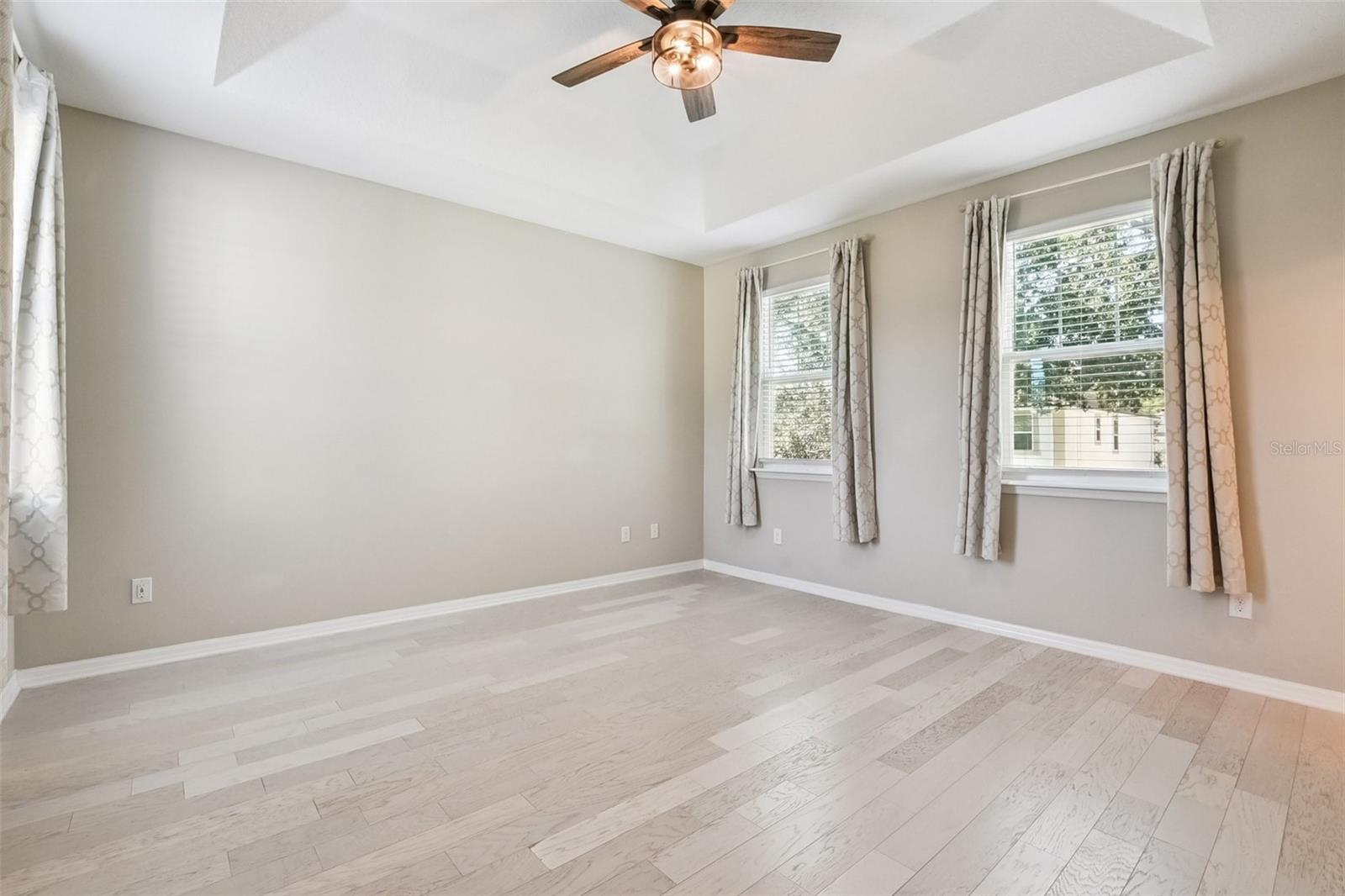 SPRING LAKE RESERVE - Residential Lease