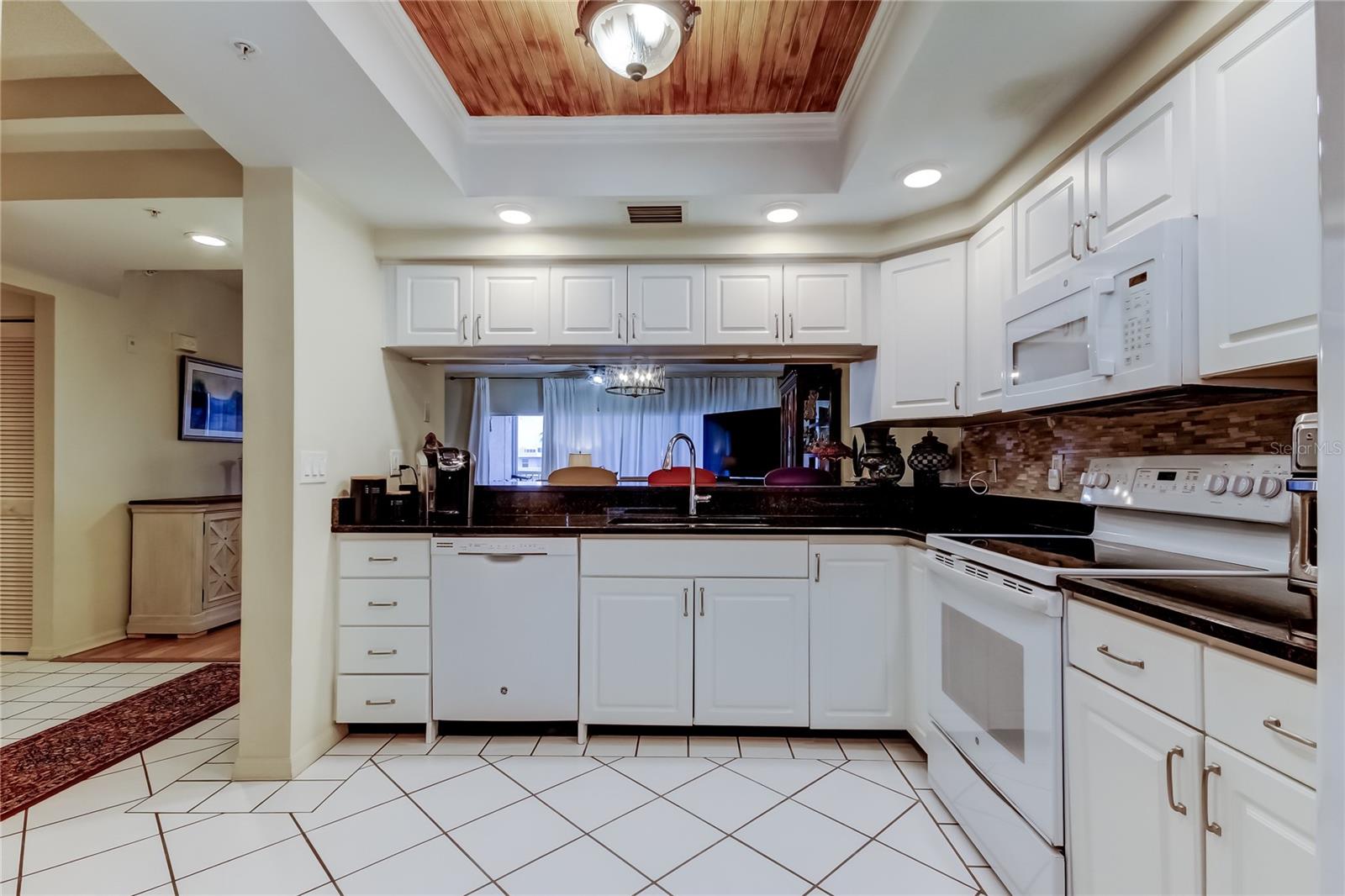 6205 SHORELINE DRIVE 1304